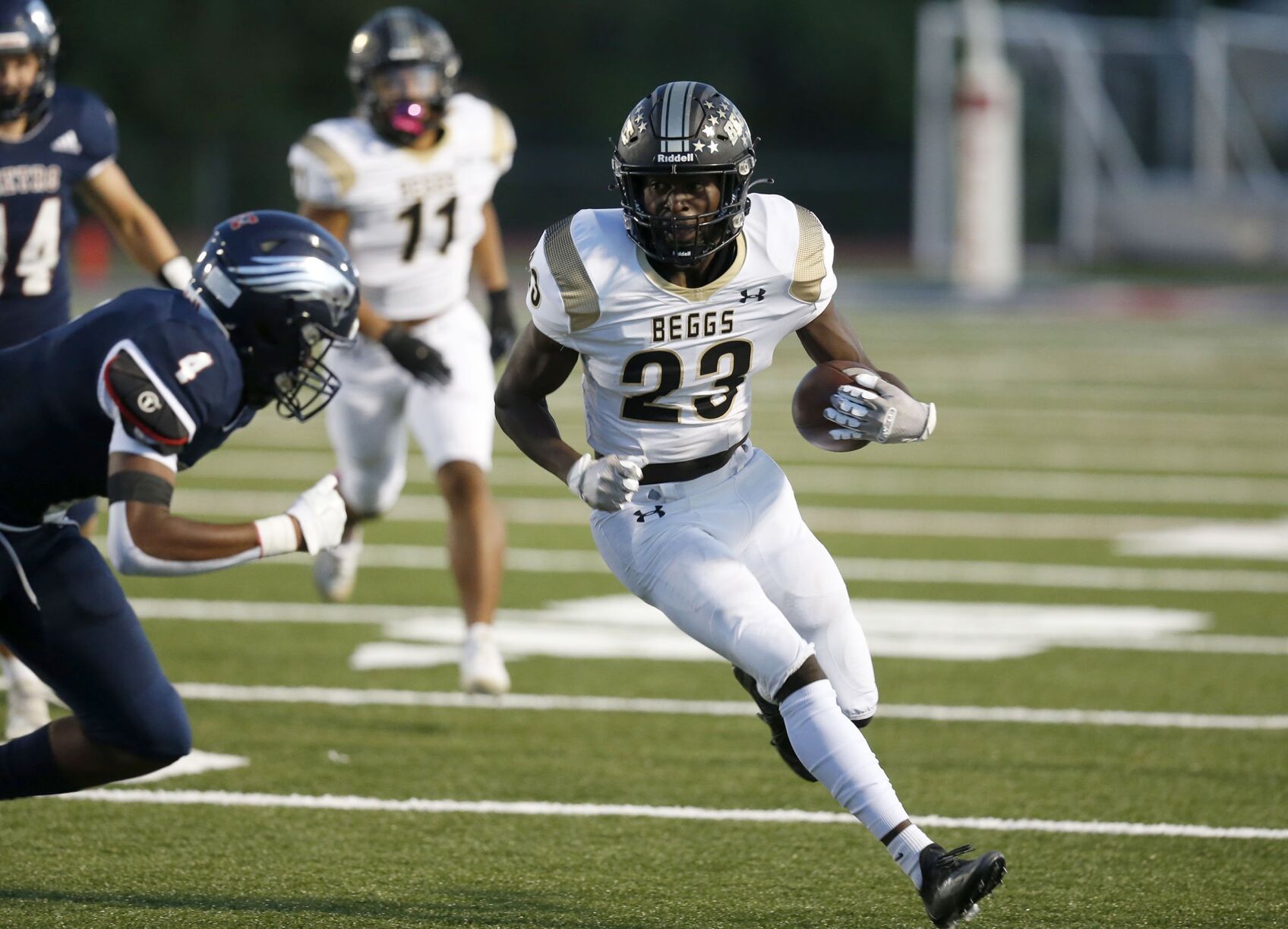 Metro Beggs football